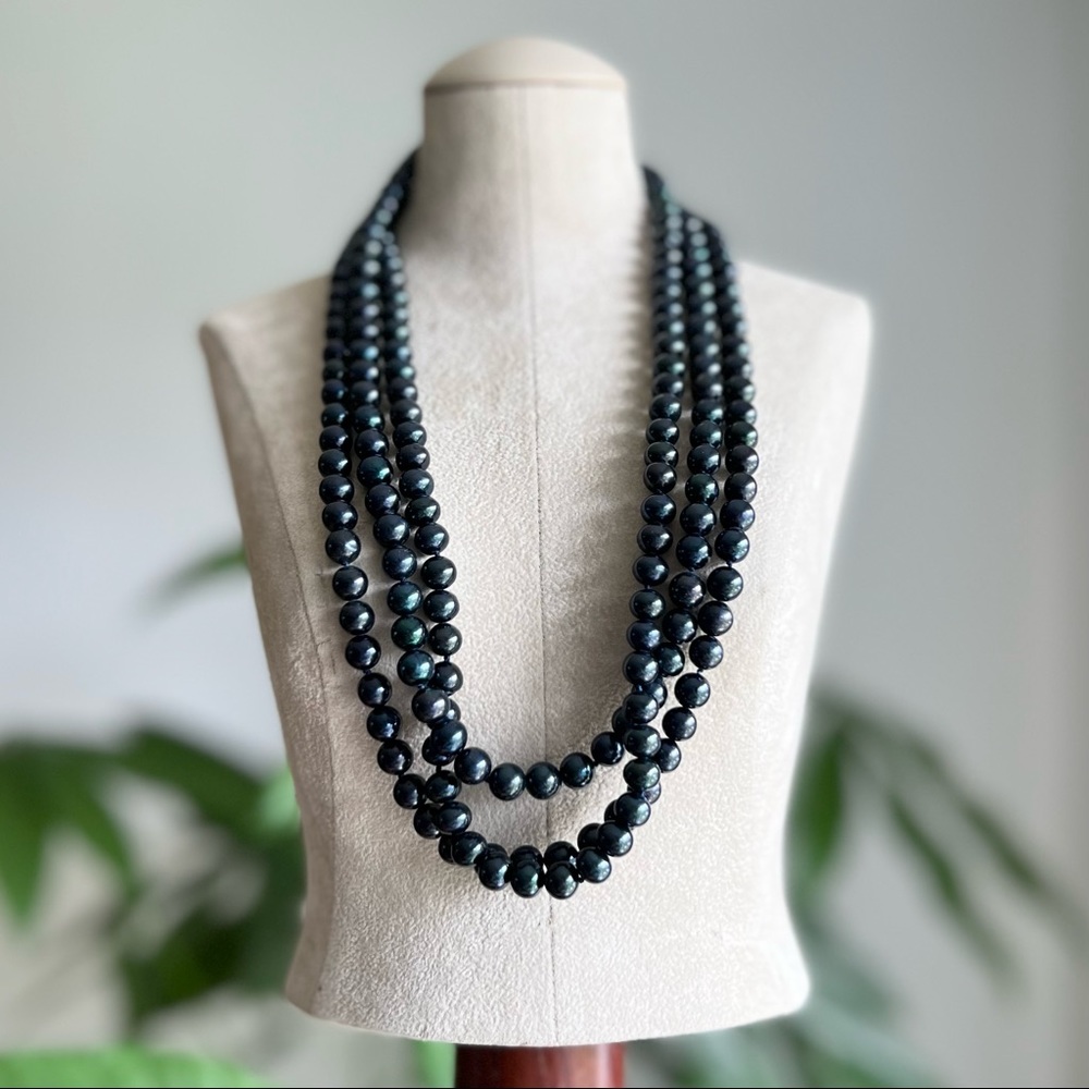 ℐ𝓇𝒾𝓈 + ℒ𝒾𝓁𝓎 ℒℴ𝓃𝒹ℴ𝓃 𝒮𝓉ℯ𝓇𝓁𝒾𝓃ℊ ℱ𝓇ℯ𝓈𝒽𝓌𝒶𝓉ℯ𝓇 𝒫ℯ𝒶𝓇𝓁
